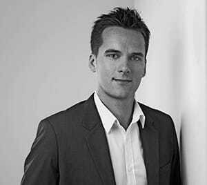 © Markus Dejmek, AutoScout24 „Wir wollen Händler dabei unterstützen, damit sie ihr Online-Potenzial ausschöpfen und erfolgreicher verkaufen. Der Online Sales Award holt jene vor den Vorhang, die gut sind und mit ihrem Beispiel Ideen geben.“