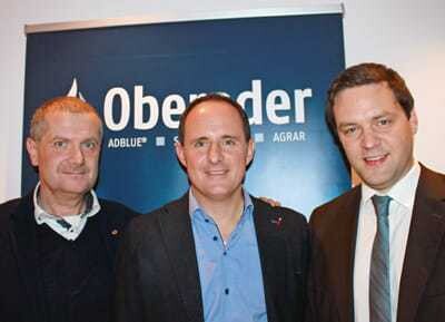 © KFZ Wirtschaft Moderator Michael Holub, Wolfgang Fuchs (Siscon Unternehmensberatung) und DSGVOExperte Rupert Ofer.