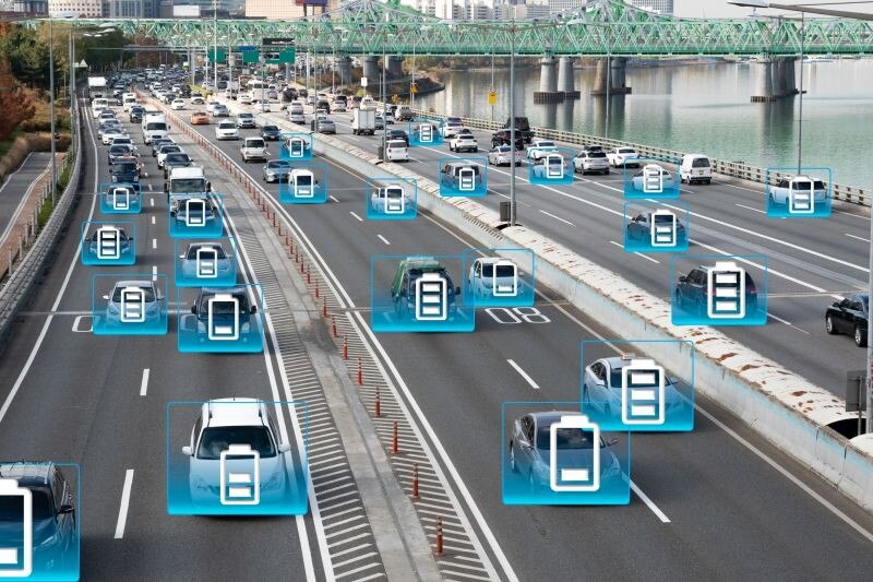 © Getty So weit sind wir zwar noch nicht, aber der Trend geht jetzt auch bei den Neuzulassungen ganz klar in Richtung E-Mobilität.