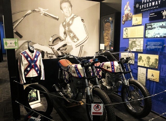 © Avon Tyres Die restaurierte Maschine ist im Evel Knievel Museum in Kansas ausgestellt.