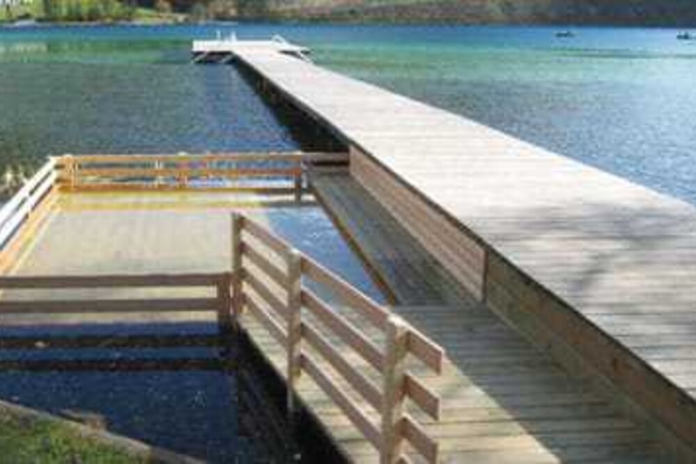© Holc Naturpools
Ein Holc Naturpool im Klopeinersee in Kärnten.