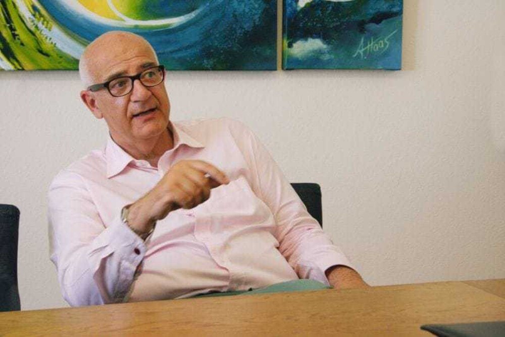 © Glaszeitung
Rechtsanwalt Dr. Stephan Trautmann führt eine Kanzlei in Wien und ist auf die Rechtsberatung von Klein- und Mittelbetrieben spezialisiert. Rechtsanwalt Dr. Stephan Trautmann führt eine Kanzlei in Wien und ist auf die Rechtsberatung von Klein- und Mittelbetrieben spezialisiert.