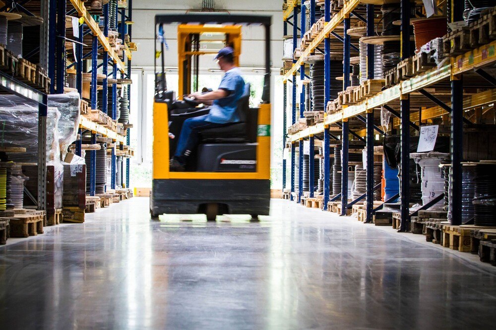 © Sonepar / Hagemeyer Sonepar und Hagemeyer sind nun in der Himberger Straße in einer Filiale zu finden; sie kooperieren, um den Service für die Kunden zu verbessern.