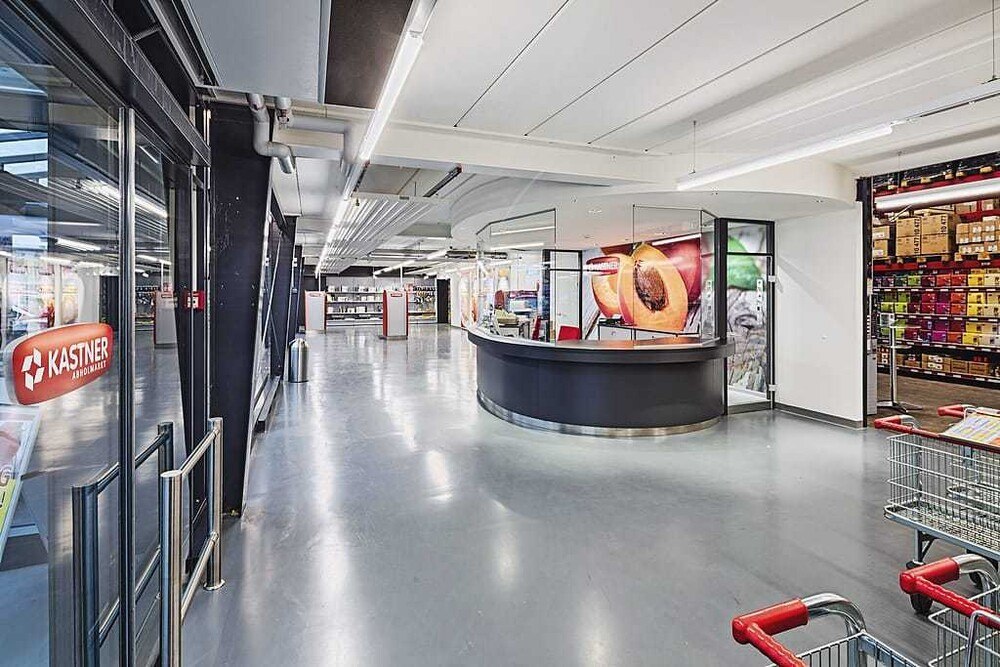 © Kastner Gruppe
Die neue Kassenzone im Abholmarkt von Kastner in Krems Die neue Kassenzone im Abholmarkt von Kastner in Krems
