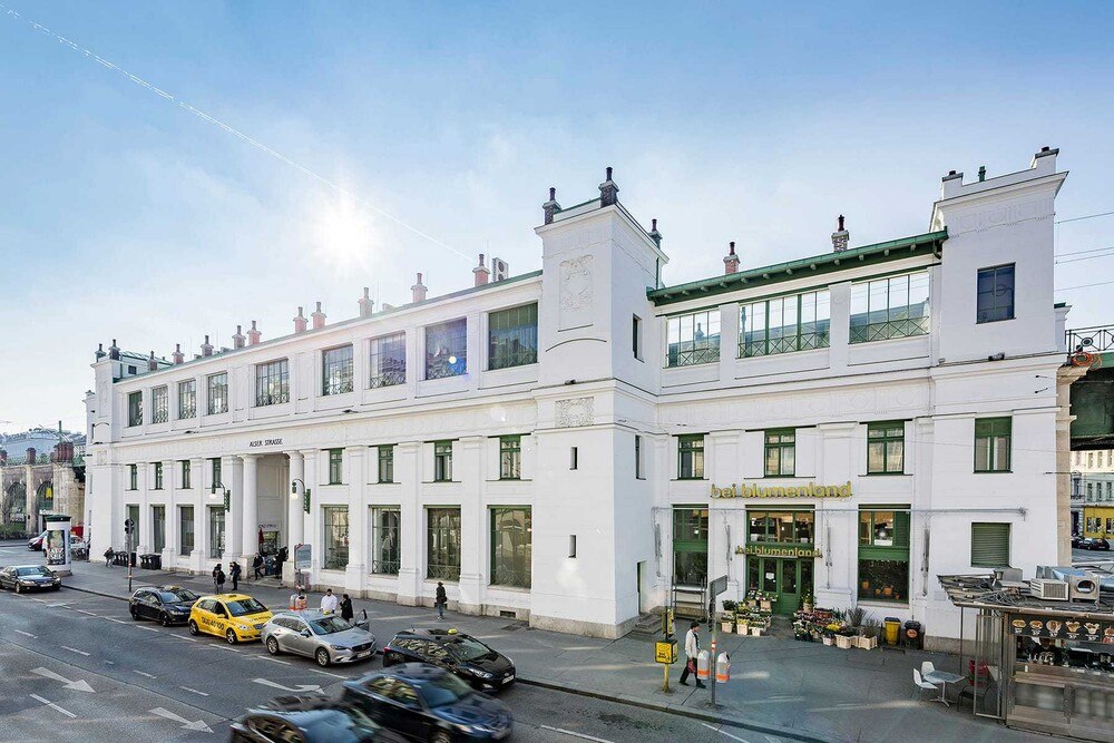 © Synthesa Otto Wagners berühmte Station an der Wiener Alser Straße wurde renoviert.
