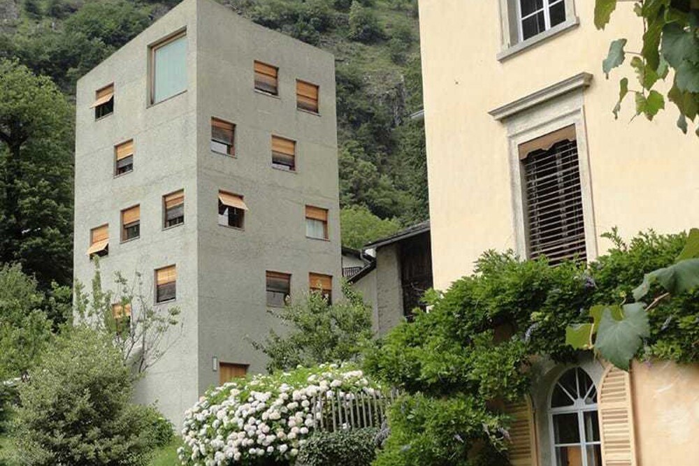 © Adrian Michael
Villa Garbald Roccolo in Castasegna von Gottfreid Semper (1863), Erweiterungsbau von Miller & Maranta (200). Villa Garbald Roccolo in Castasegna von Gottfreid Semper (1863), Erweiterungsbau von Miller & Maranta (200).