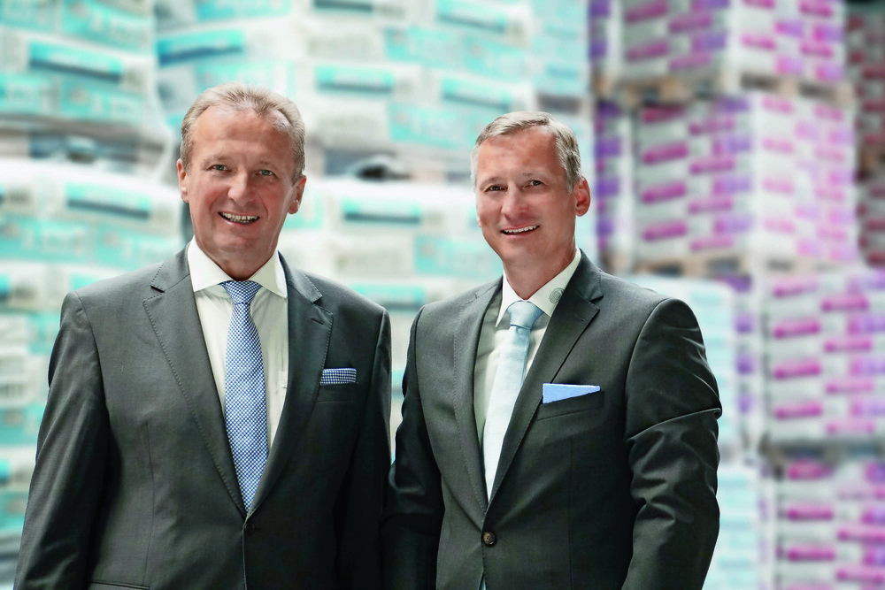 Anton Reithner und Gunther Sames, der neue Ardex-Österreich-Geschäftsführer.
© Ardex Anton Reithner und Gunther Sames, der neue Ardex-Österreich-Geschäftsführer.