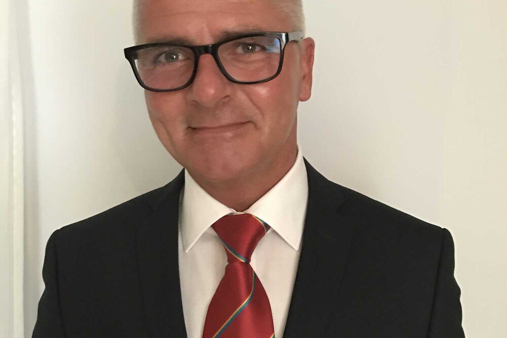 © Sefra
Helmut Peschke, Verkaufsleiter bei Sefra. Helmut Peschke, Verkaufsleiter bei Sefra.