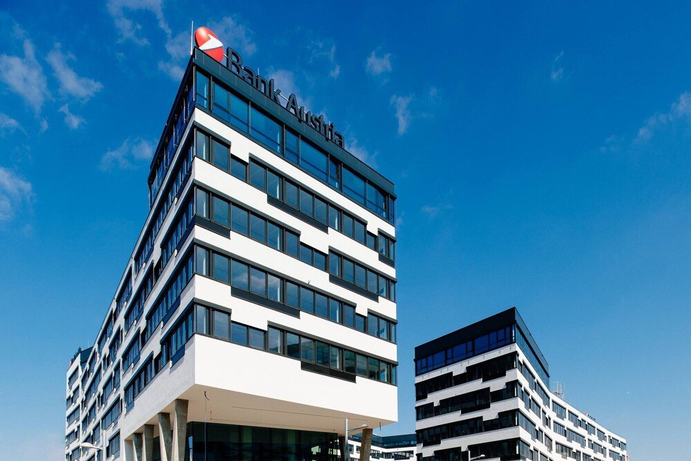 © UniCredit Bank Austria
Der Umzug der UniCredit Bank Austria in die neue Unternehmenszentrale am Austria Campus hat begonnen. Der Umzug der UniCredit Bank Austria in die neue Unternehmenszentrale am Austria Campus hat begonnen.