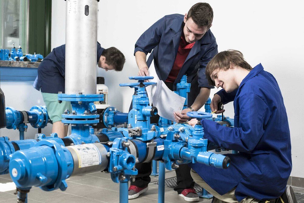 © Johannes Sautner/HTL Jenbach Schon bald werden Berufspraktiker und Maturanten das Kolleg für Gebäude- und Energietechnik an der HTL Jenbach besuchen.