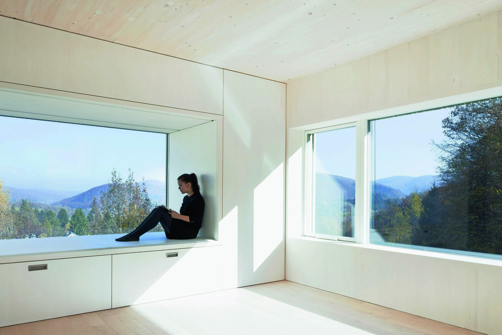 © Velux/Adam Mørk
Sunlighthouse (SLH) entstanden nach den Plänen der Architektengemeinschaft Matthias Hein und Juri Troy. Sunlighthouse (SLH) entstanden nach den Plänen der Architektengemeinschaft Matthias Hein und Juri Troy.