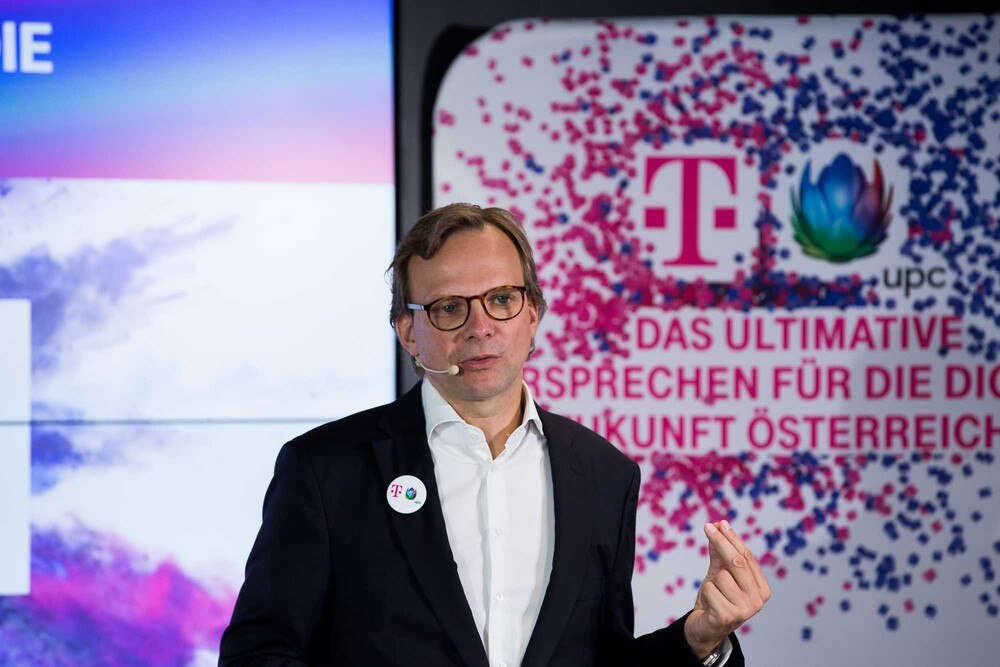 © T-Mobile
Will als Partner der Regierung für die weitere Digitalisierung des Landes sorgen: CEO Andreas Bierwirth. Will als Partner der Regierung für die weitere Digitalisierung des Landes sorgen: CEO Andreas Bierwirth.