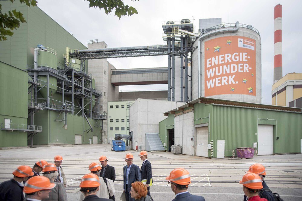 © Biomasseverband Das Waldbiomassekraftwerk Simmering ist das größte Holzheizkraftwerk Österreichs.