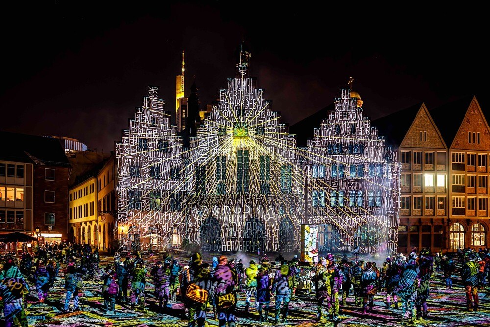 © Foto: Frank Baudy/©Philipp Geist/Bildrecht 2018
Philipp Geist: „Frankfurt Fades“, Luminale Frankfurt, 2018 Philipp Geist: „Frankfurt Fades“, Luminale Frankfurt, 2018