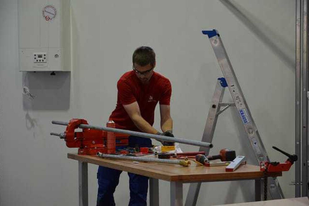 Florian Schwarzenauer gab bei den EuroSkills alles und brachte die Goldmedaille heim.
© WKÖ/EuroSkills Florian Schwarzenauer gab bei den EuroSkills alles und brachte die Goldmedaille heim.