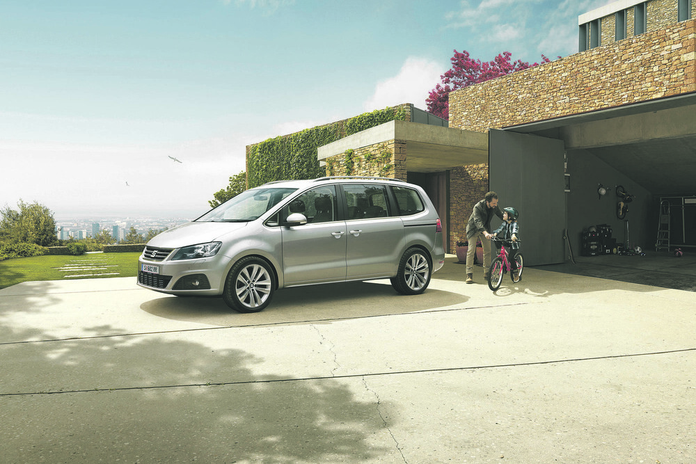 © SEAT Der SEAT Alhambra bietet eine reichhaltige Sicherheitsausstattung. Der SEAT Alhambra bietet eine reichhaltige Sicherheitsausstattung.