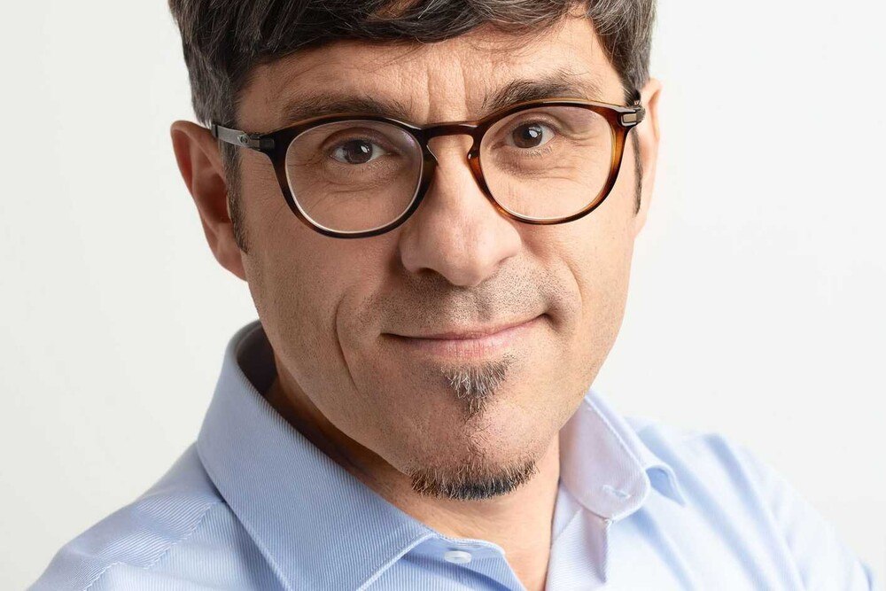 © Austrotherm
Wetter- und Klima-Experte Andreas Jäger ist der Markenbotschafter für die neue Austrotherm-Werbekampagne. Wetter- und Klima-Experte Andreas Jäger ist der Markenbotschafter für die neue Austrotherm-Werbekampagne.
