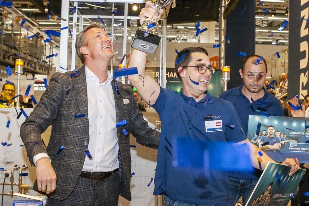Große Freude bei Mario Mauko: Er gewann die Grundfos Installer Champion.
© Grundfos Große Freude bei Mario Mauko: Er gewann die Grundfos Installer Champion.