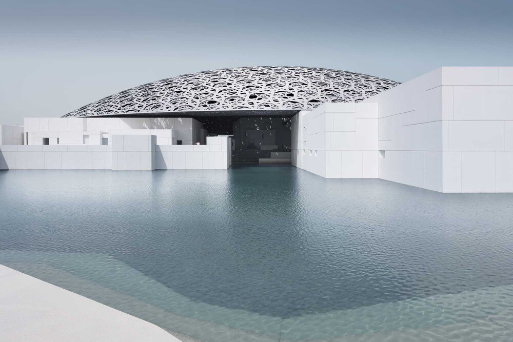 © Waagner-Biro
Zahlungsausstände beim Louvre in Abu Dhabi wurden unter anderem als Auslöser für die Insolvenz der Waagner-Biro genannt. Zahlungsausstände beim Louvre in Abu Dhabi wurden unter anderem als Auslöser für die Insolvenz der Waagner-Biro genannt.