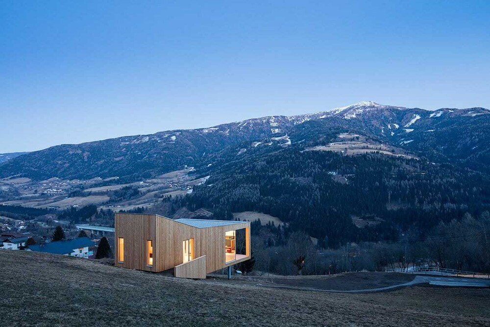 Auszeichnung 2017 Kategorie Einfamilienhaus: Kuhwiesenhanghaus von Morpho-Logic Architekten
© Morpho-Logic/Fritz Klaura Auszeichnung 2017 Kategorie Einfamilienhaus: Kuhwiesenhanghaus von Morpho-Logic Architekten