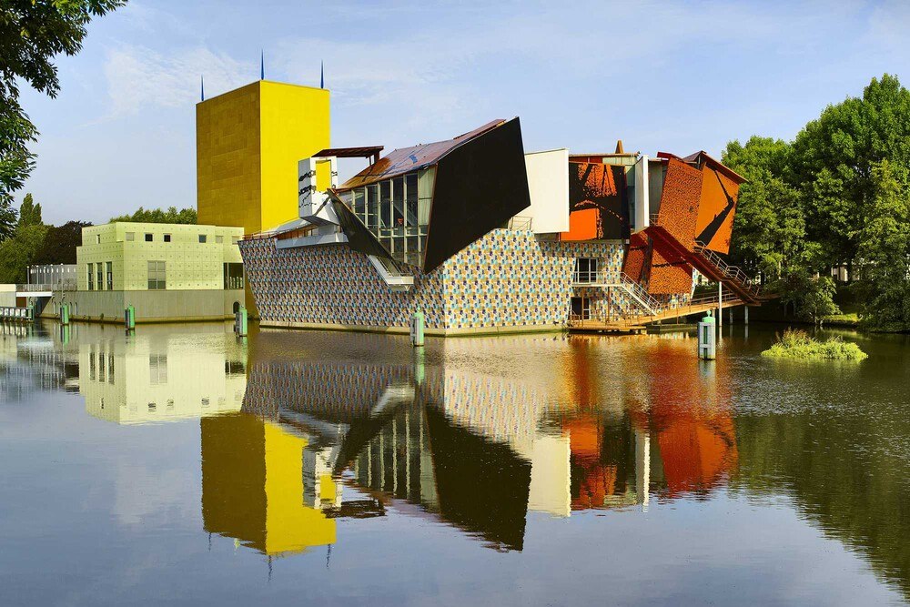 © Erik en Petra Hesmerg 2014
Groninger Museum, Groningen Groninger Museum, Groningen