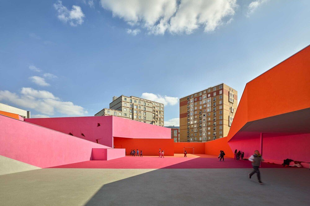 Simone Veil´s Group of Schools, Colombes, Frankreich von Dominique Coulon & Associés, Paris (2015)
© Eugen Pons Simone Veil´s Group of Schools, Colombes, Frankreich von Dominique Coulon & Associés, Paris (2015)