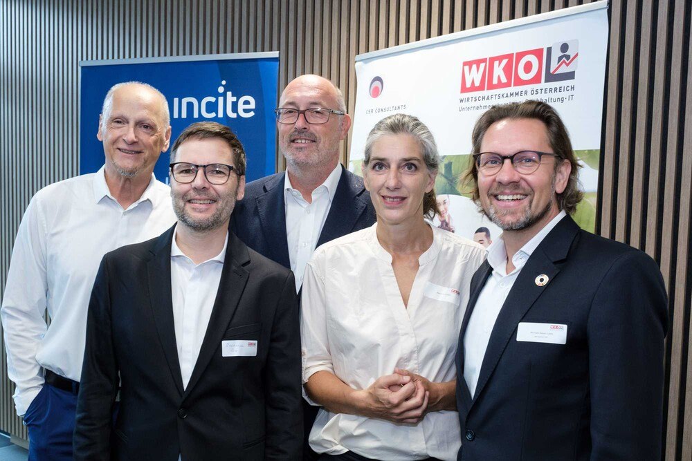 © Hans Leitner Photography
V.l. Günter Goldhahn, Peter Stepanek, Heinz Sares, Alexandra Adler, Michael Bauer-Leeb. V.l. Günter Goldhahn, Peter Stepanek, Heinz Sares, Alexandra Adler, Michael Bauer-Leeb.