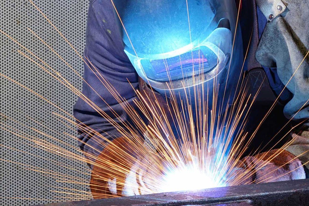 © Getty Images
In der fünften Verhandlungsrunde haben sich Arbeitgeber- und Arbeitnehmervertreter geeinigt. In der fünften Verhandlungsrunde haben sich Arbeitgeber- und Arbeitnehmervertreter geeinigt.