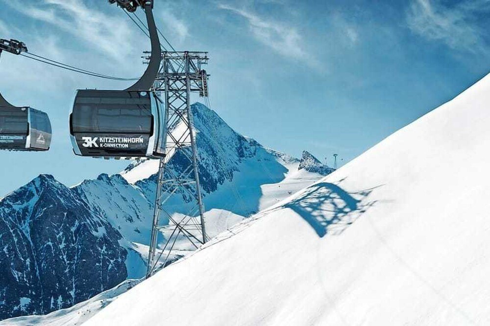 © Kitzsteinhorn Die neue "3K K-onnection" verbindet den Ort Kaprun und den Familienberg Maiskogel mit dem Gletscherskigebiet Kitzsteinhorn.