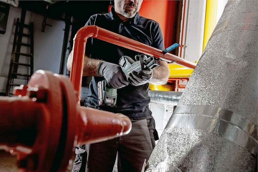© Metabo Leichtgewicht mit kompakter Bauform und hoher Sägeleistung.