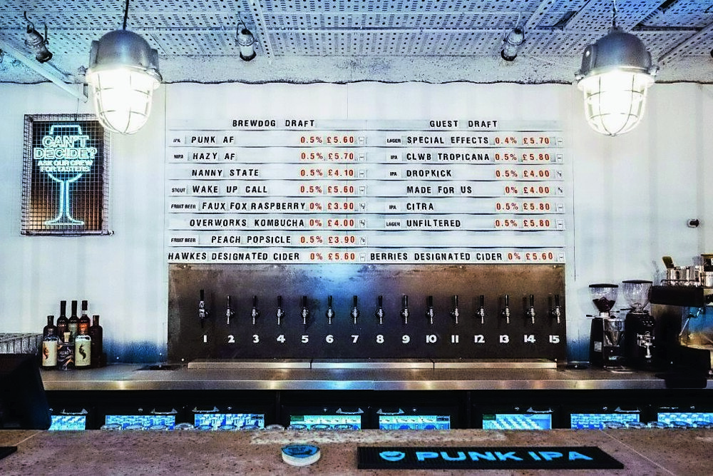 Große Auswahl im BrewDog AF: alles ohne Alkohol.
© BrewDog PLC Große Auswahl im BrewDog AF: alles ohne Alkohol.