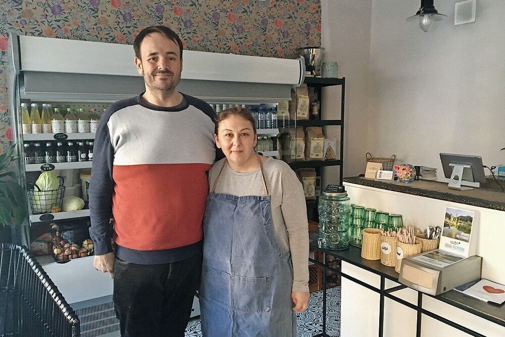 © Vierich / ÖGZ
Elena und Gerald Leichnitz haben ihr Lokal Buddha Bowl erst vor einem Jahr eröffnet. Elena und Gerald Leichnitz haben ihr Lokal Buddha Bowl erst vor einem Jahr eröffnet.