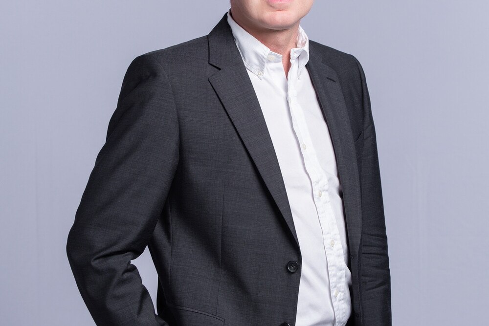 Sieht den einzigen Ausweg aus der Krise in Internationalisierung und Globalisierung: Markenstratege Michael Brandtner.
© MB Sieht den einzigen Ausweg aus der Krise in Internationalisierung und Globalisierung: Markenstratege Michael Brandtner.