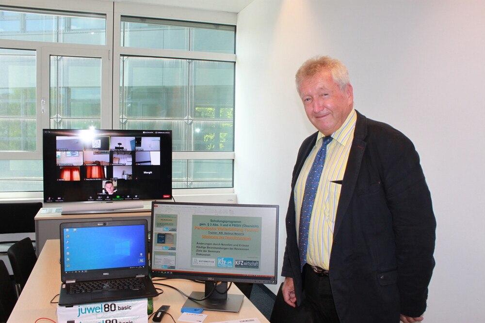 © KFZ Wirtschaft
Trainer Werner Fessl Trainer Werner Fessl