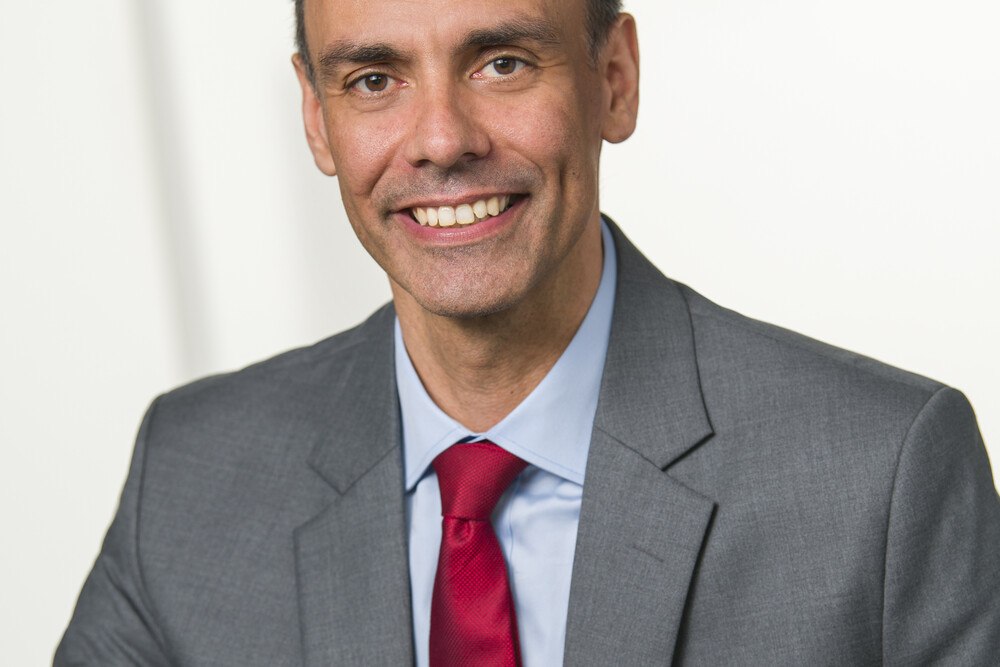 © Lafarge Zementwerke GmbH
Mit Berthold Kren hat Lafarge Österreich einen neuen CEO. Mit Berthold Kren hat Lafarge Österreich einen neuen CEO.