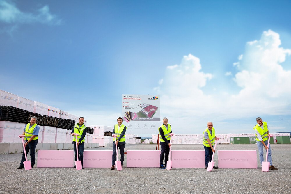 © Austrotherm 10 Millionen Euro sollen laut Austrotherm in die Produktionsstandorte Purbach und Pinkafeld fließen. 10 Millionen Euro sollen laut Austrotherm in die Produktionsstandorte Purbach und Pinkafeld fließen.