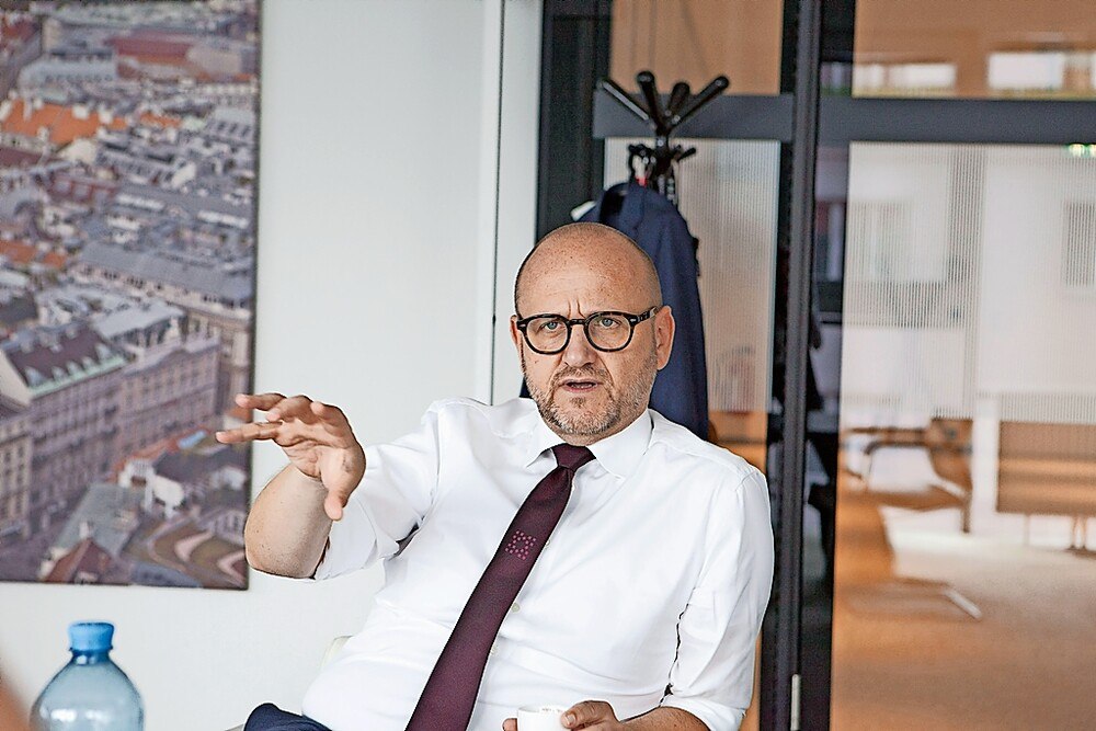 © Grübling
Norbert Kettner führt seit 2007 den WienTourism und ist somit der "Tourismusdirektor" der Hauptstadt. Norbert Kettner führt seit 2007 den WienTourism und ist somit der "Tourismusdirektor" der Hauptstadt.