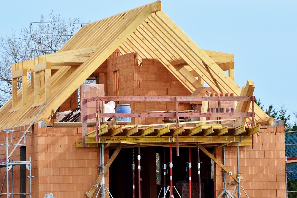 © pixabay.com
Das Einfamilienhaus verbraucht Land: Täglich wird in Österreich insgesamt eine Fläche von knapp 13 Hektar zubetoniert. Das Einfamilienhaus verbraucht Land: Täglich wird in Österreich insgesamt eine Fläche von knapp 13 Hektar zubetoniert.