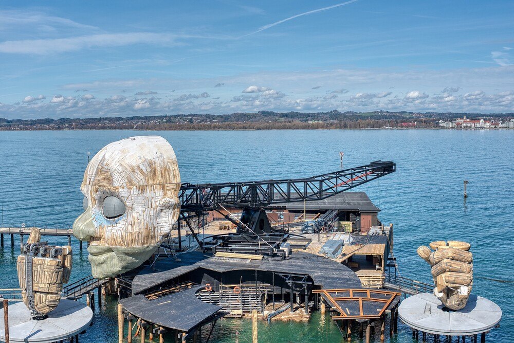 © lizenzfrei / Pixabay
In Bregenz (Bild Seebühne) darf die Gastro öffnen. Veranstaltungen mit mehr als 100 Gästen bleiben untersagt. In Bregenz (Bild Seebühne) darf die Gastro öffnen. Veranstaltungen mit mehr als 100 Gästen bleiben untersagt.