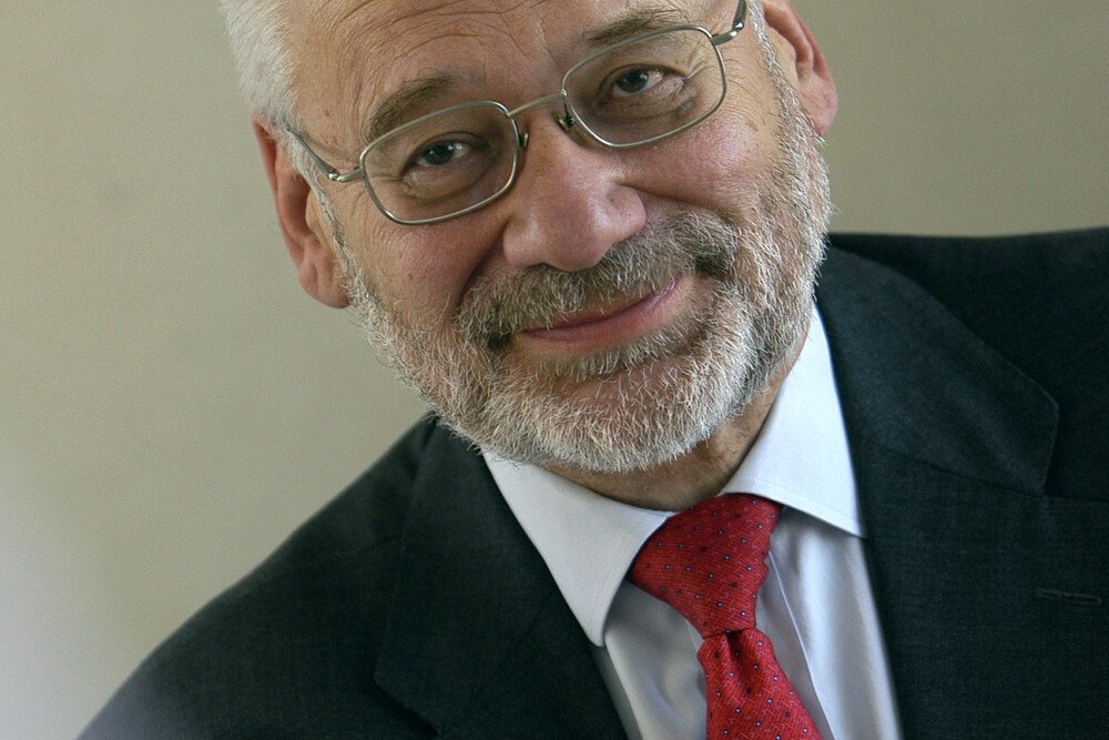 © Manca Juvan
"Das Virus kümmert sich nicht um Grenzen", sagt Senats-Präsident Erhard Busek. "Das Virus kümmert sich nicht um Grenzen", sagt Senats-Präsident Erhard Busek.