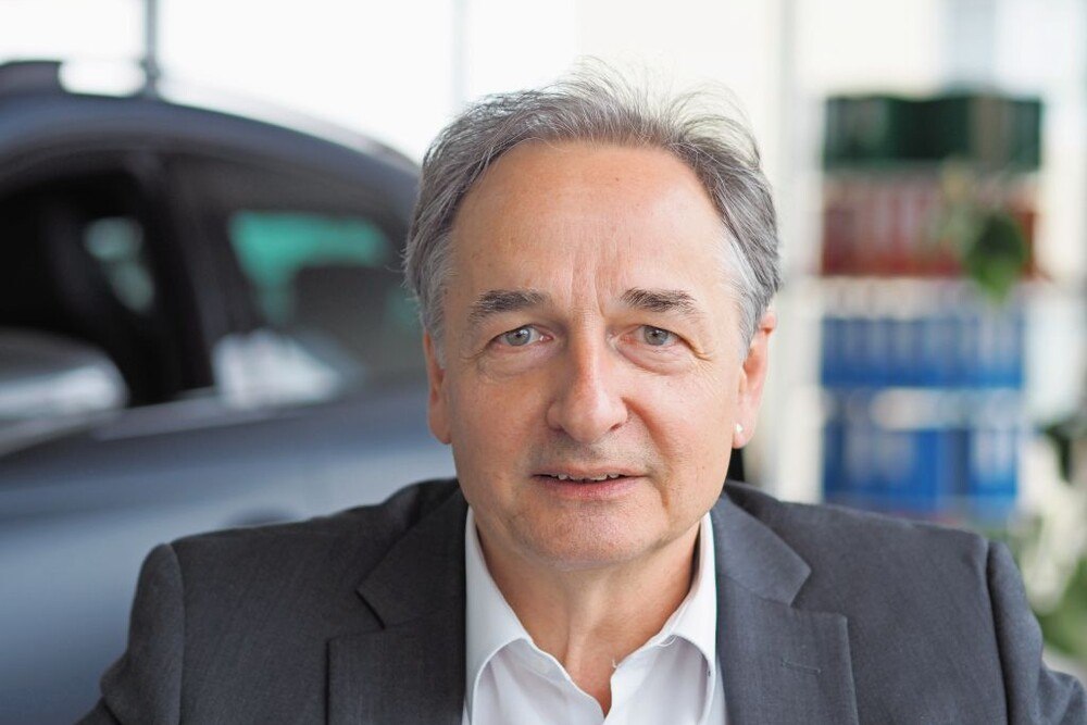 © Hans-Jörg Bruckberger
Innungsmeister-Stellvertreter Roman Keglovits-Ackerer stellt die Ausbildung neu auf. Innungsmeister-Stellvertreter Roman Keglovits-Ackerer stellt die Ausbildung neu auf.