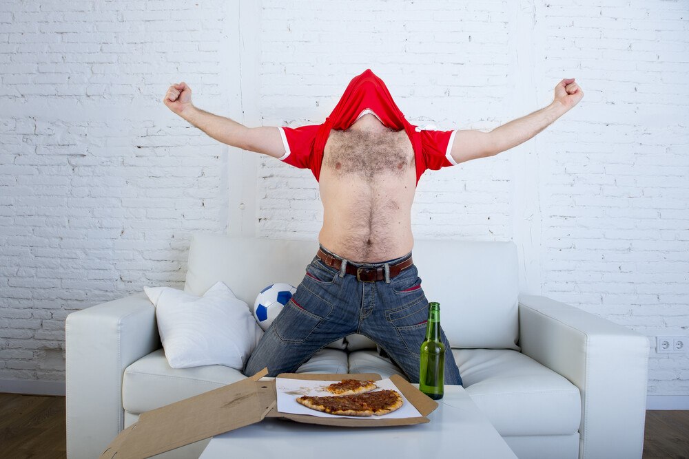 Österreich wird eher nicht Europameister. Italien im Fußball eher auch nicht. Beim Essen aber schon: Pizza ist die Speise der Fans!
© getty images Österreich wird eher nicht Europameister. Italien im Fußball eher auch nicht. Beim Essen aber schon: Pizza ist die Speise der Fans!