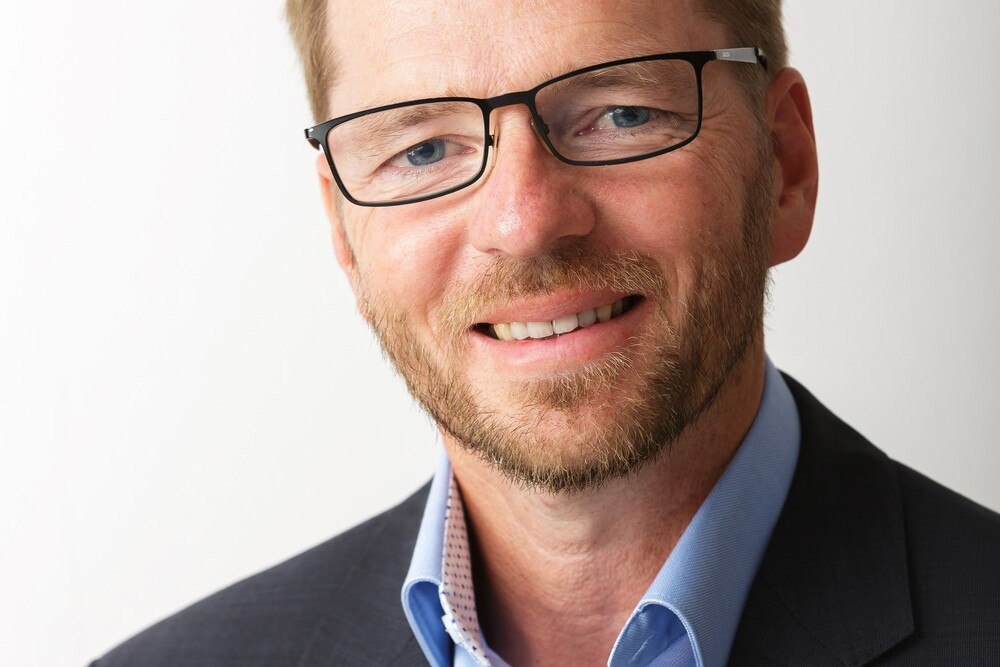 © Toyota
Martin Fraiss, Geschäftsführer Toyota Insurance Service (TIS) Österreich. Martin Fraiss, Geschäftsführer Toyota Insurance Service (TIS) Österreich.