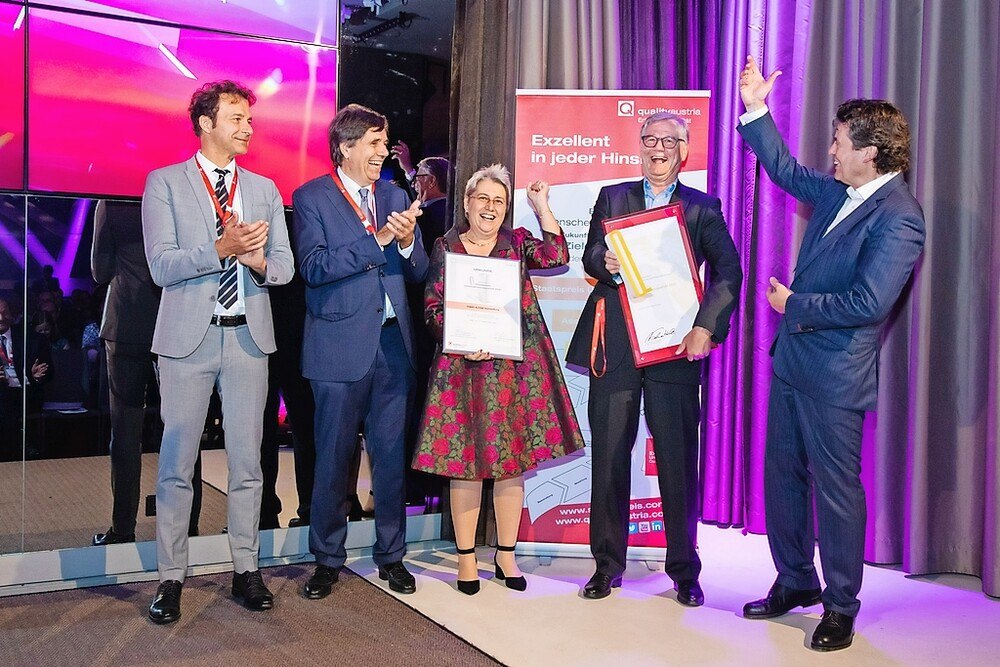 Voest-Alpine Stahlstiftung gewinnt den Staatspreis Unternehmensqualität 2021
© Anna Rauchenberger Voest-Alpine Stahlstiftung gewinnt den Staatspreis Unternehmensqualität 2021