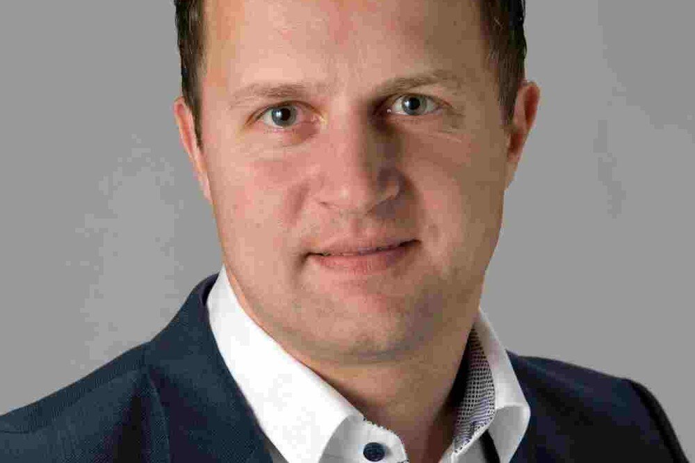 © Erich Grillitsch
"Für exportorientierte Unternehmen im DACH-Raum ist jetzt ein optimaler Zeitpunkt digital auf der größten B2B-Plattform der Welt sichtbar zu werden", meint Erich Grillitsch. "Für exportorientierte Unternehmen im DACH-Raum ist jetzt ein optimaler Zeitpunkt digital auf der größten B2B-Plattform der Welt sichtbar zu werden", meint Erich Grillitsch.