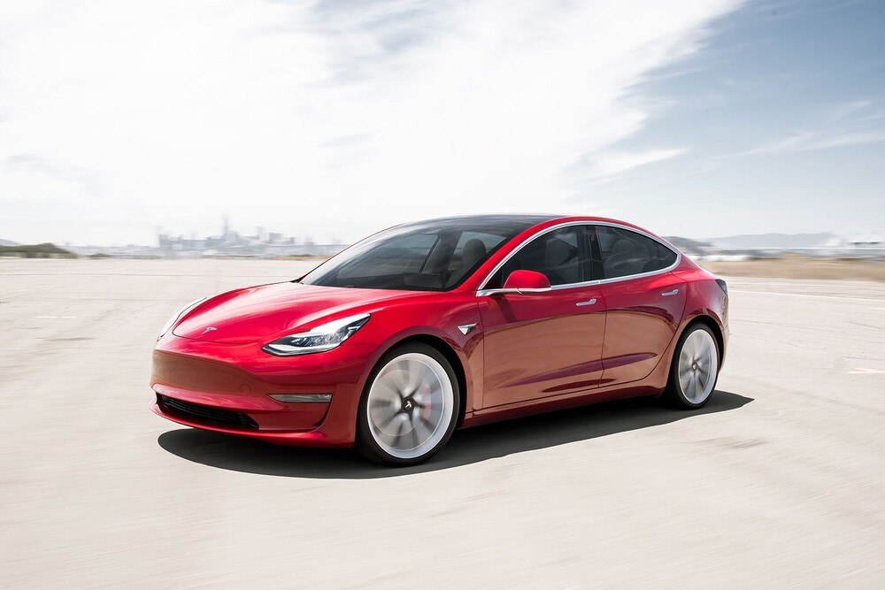 © Tesla
Tesla Model 3 Tesla Model 3