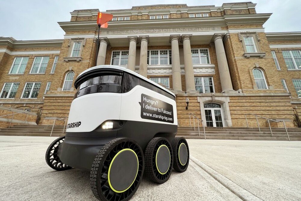 © Goodyear
Für Starship Lieferroboter wurden spezielle luftlose Reifen entwickelt. Für Starship Lieferroboter wurden spezielle luftlose Reifen entwickelt.