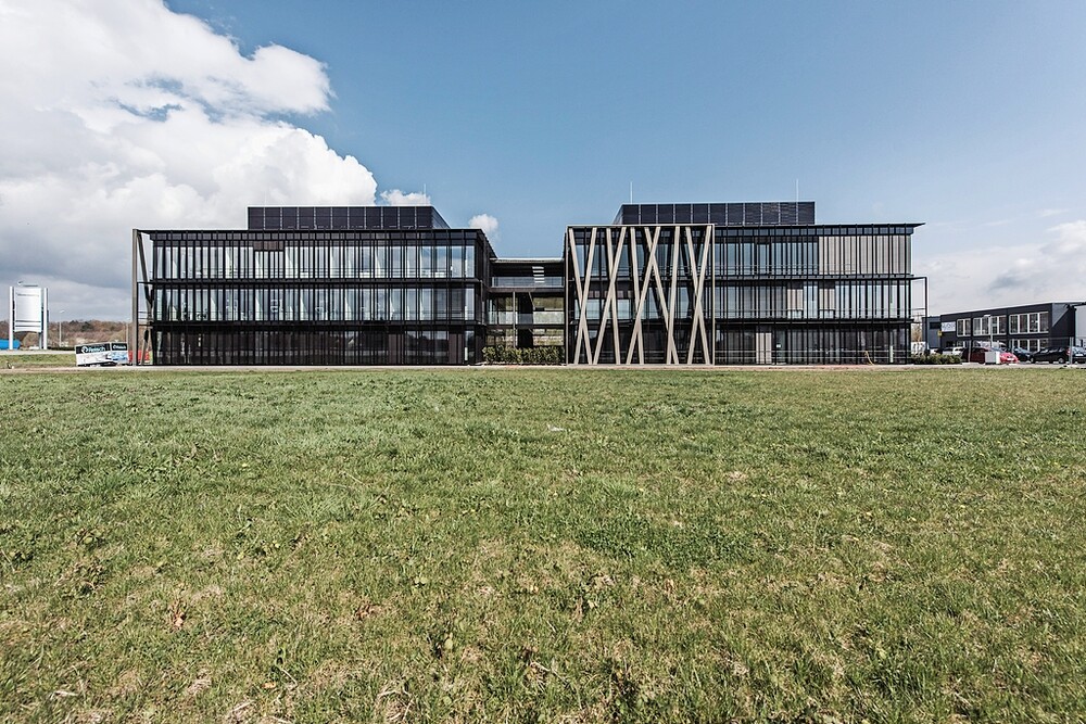 © Küffner Das Bürogebäude Mikado in Friedrichshafen .