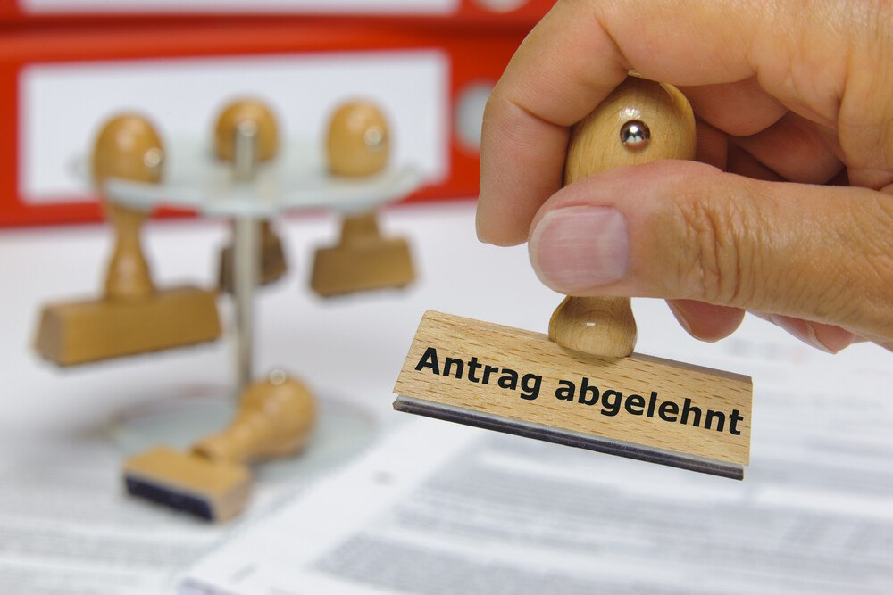 © Getty Images
Viele Saisonbetriebe der ÖHV dürften die Kriterien für die Saisonstarthilfe nicht erfüllen. Laut interne Umfrage werden die Anträge zu 29 Prozent abgelehnt.
Anträge für die Saisonstarthilfe werden zu 29 Prozent abgelehnt.