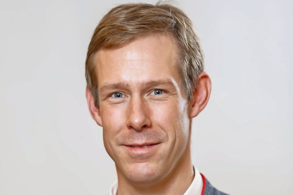 © Österreich Werbung
Gerald Böhm: „Ich hänge derzeit sehr viel am Handy, um die neuesten Informationen zu bekommen.“
, restricted_html Gerald Böhm: „Ich hänge derzeit sehr viel am Handy, um die neuesten Informationen zu bekommen.“